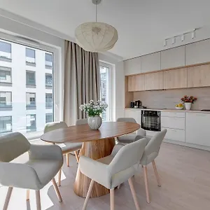  Apartament Przystan Letnica Seaside By Downtown Polska